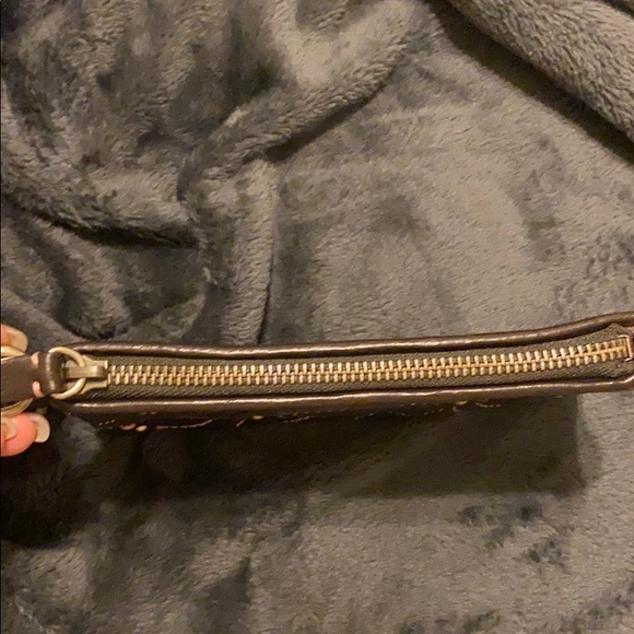 Juicy Couture Wristlet - Picture 5 of 10